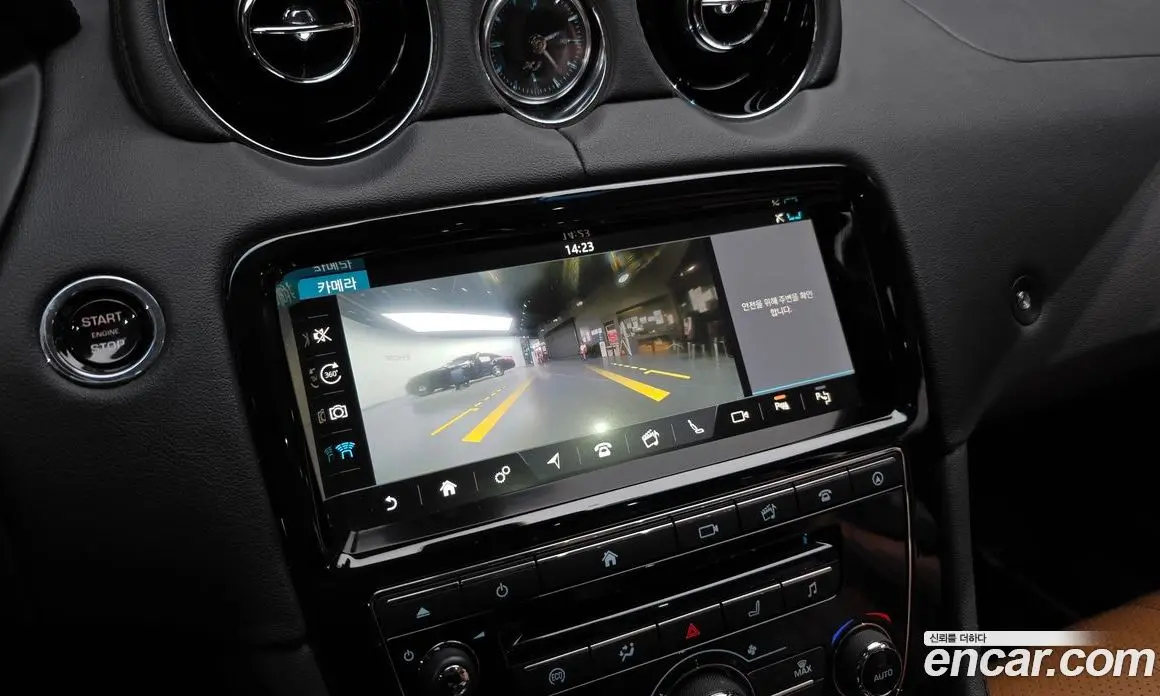 Jaguar XJ 2019 3.0 автомат (гидро), фото 16