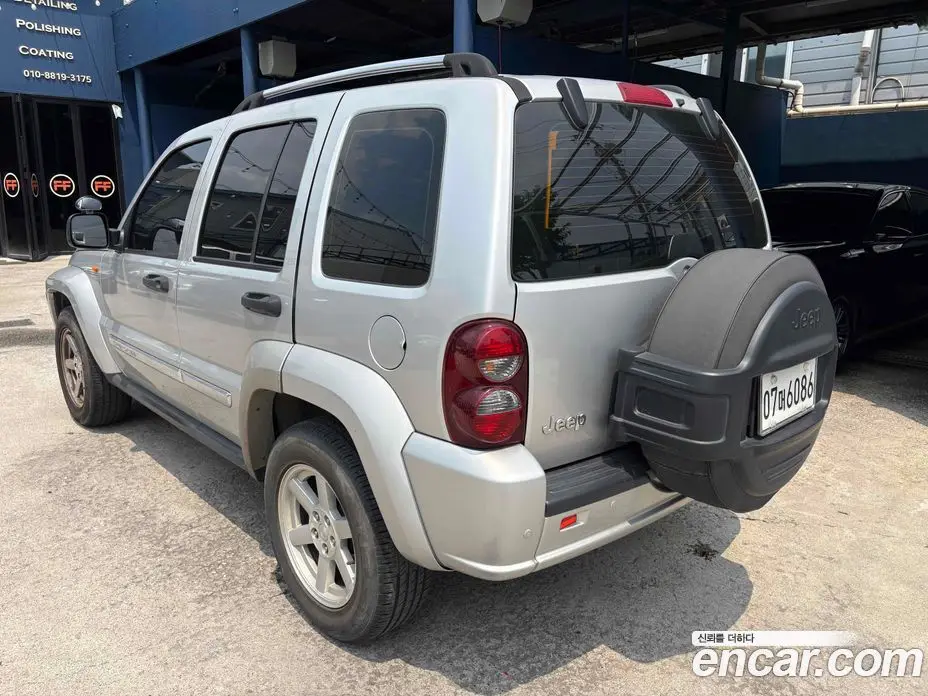 Jeep Cherokee 2005 3.7 автомат (гидро), фото 5