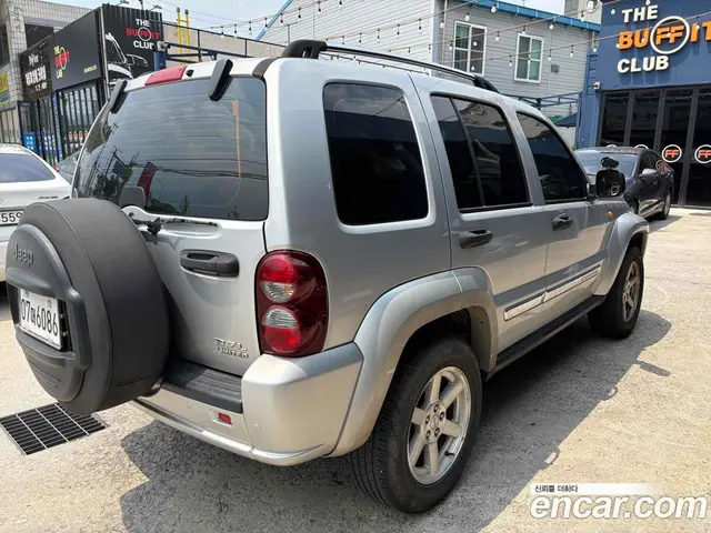 Jeep Cherokee 2005 3.7 автомат (гидро), миниатюра 6