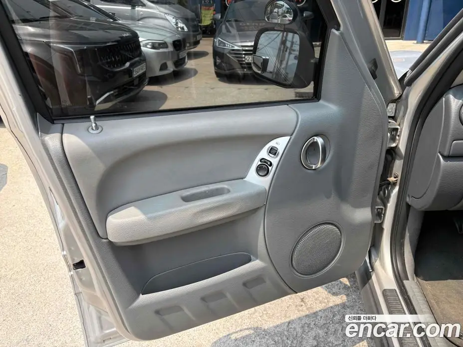 Jeep Cherokee 2005 3.7 автомат (гидро), фото 8