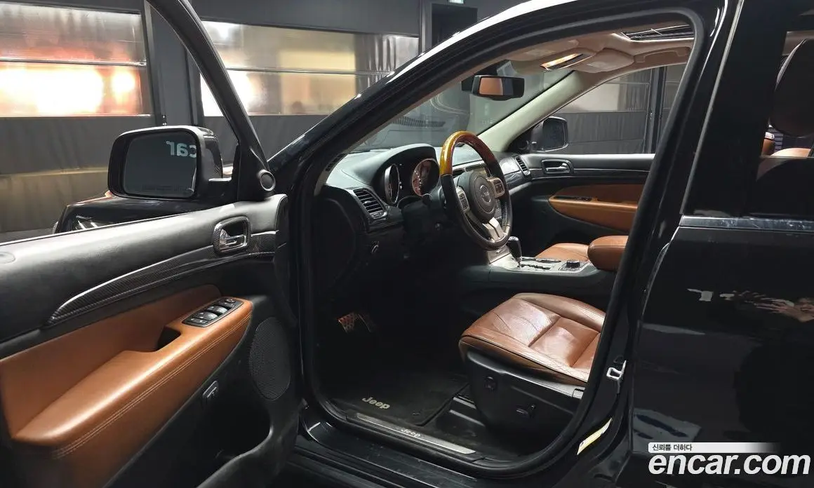 Jeep Cherokee 2012 3.0 автомат (гидро), фото 10 Jeep Cherokee 2012 3.0 автомат (гидро), фото 10