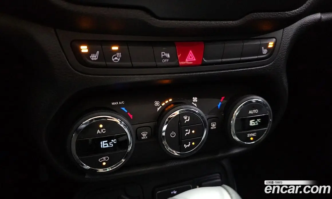 Jeep Renegade 2017 2.4 автомат (гидро), фото 17 Jeep Renegade 2017 2.4 автомат (гидро), фото 17