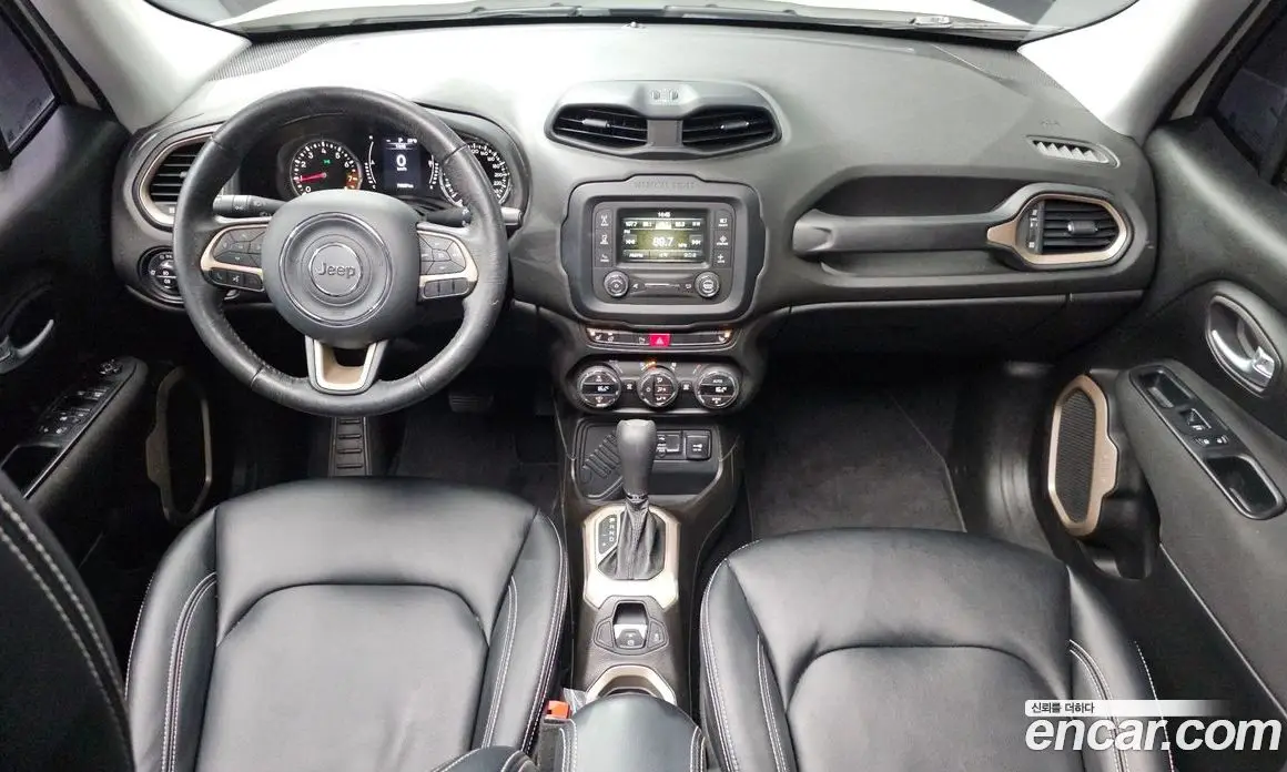 Jeep Renegade 2017 2.4 автомат (гидро), фото 7 Jeep Renegade 2017 2.4 автомат (гидро), фото 7