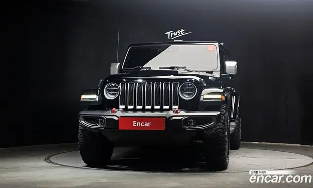 Jeep Wrangler 2019 2.0 автомат (гидро), миниатюра 3