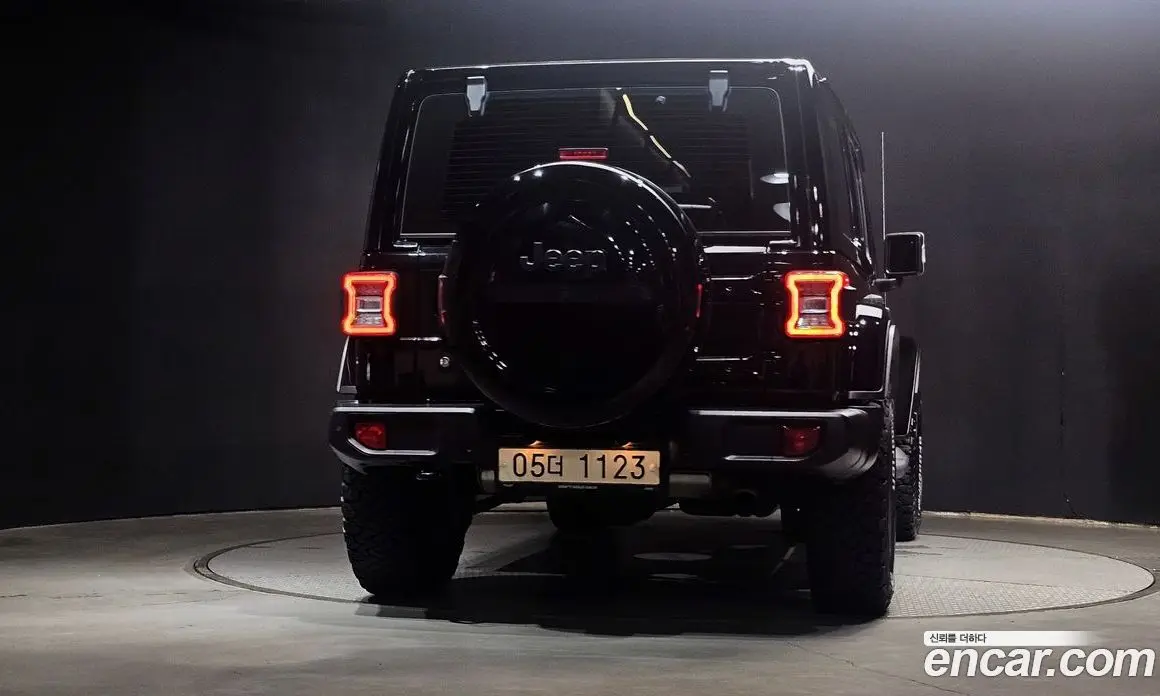 Jeep Wrangler 2019 2.0 автомат (гидро), фото 4