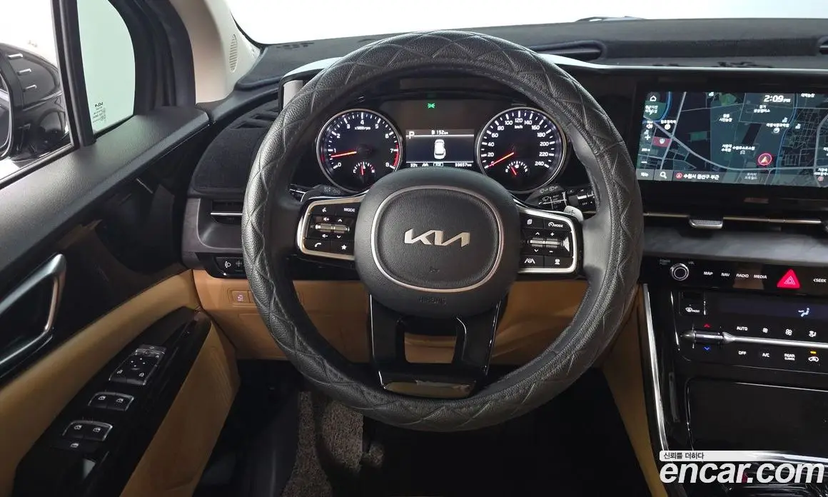 Kia Carnival 2023 3.5 автомат (гидро), фото 13