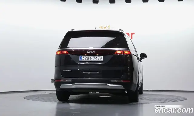 Kia Carnival 2023 3.5 автомат (гидро), миниатюра 4