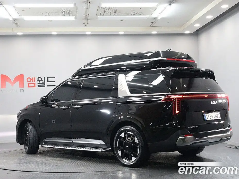Kia Carnival 2024 1.6 автомат (гидро), фото 4