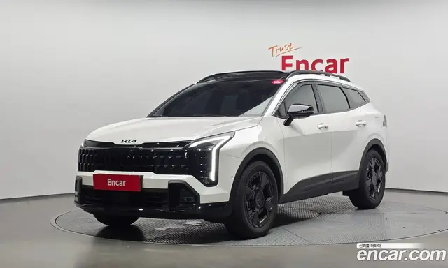 Kia Sportage, 2025, 5 796 км