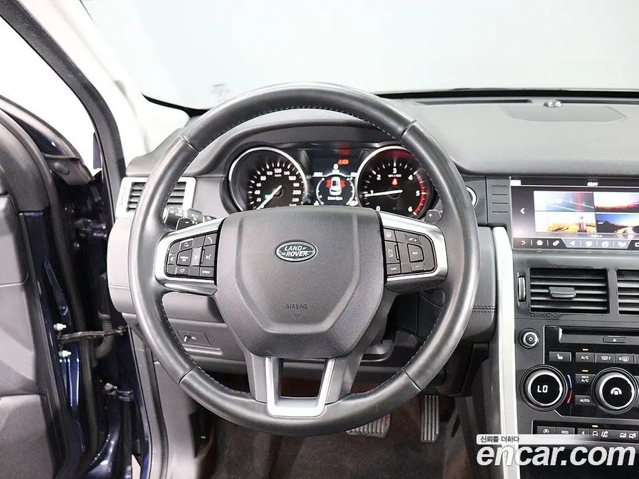 Land Rover Discovery Sport 2017 2.0 автомат (гидро), фото 15 Land Rover Discovery Sport 2017 2.0 автомат (гидро), фото 15