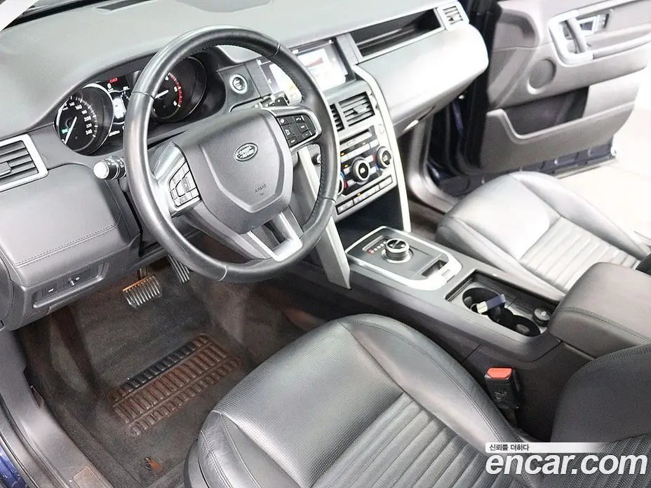 Land Rover Discovery Sport 2017 2.0 автомат (гидро), фото 17 Land Rover Discovery Sport 2017 2.0 автомат (гидро), фото 17