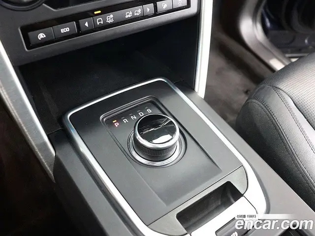 Land Rover Discovery Sport 2017 2.0 автомат (гидро), миниатюра 10 Land Rover Discovery Sport 2017 2.0 автомат (гидро), миниатюра 10
