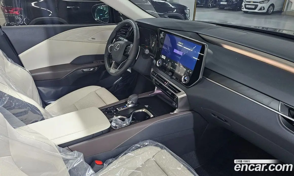 Lexus RX 2026 2.5 автомат (гидро), фото 15