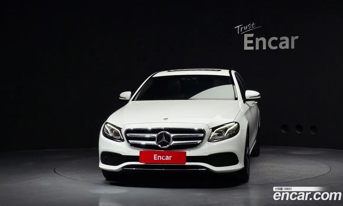 Mercedes-Benz E-Class 2020 2.0 автомат (гидро), фото 3 Mercedes-Benz E-Class 2020 2.0 автомат (гидро), фото 3