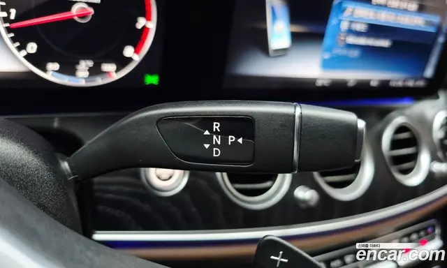 Mercedes-Benz E-Class 2020 2.0 автомат (гидро), миниатюра 9 Mercedes-Benz E-Class 2020 2.0 автомат (гидро), миниатюра 9