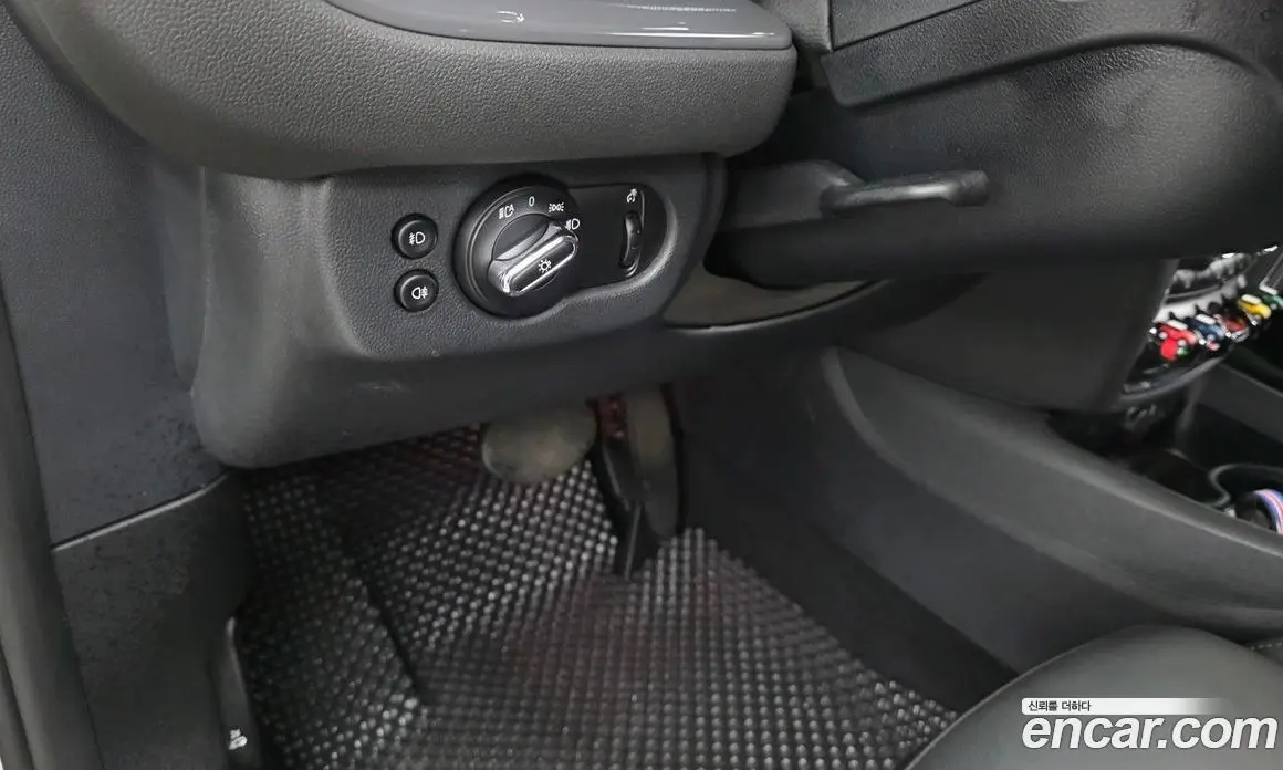 Mini Clubman 2020 2.0 автомат (гидро), фото 17 Mini Clubman 2020 2.0 автомат (гидро), фото 17