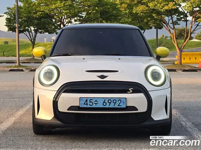 Mini Cooper, 2023, 19 000 км