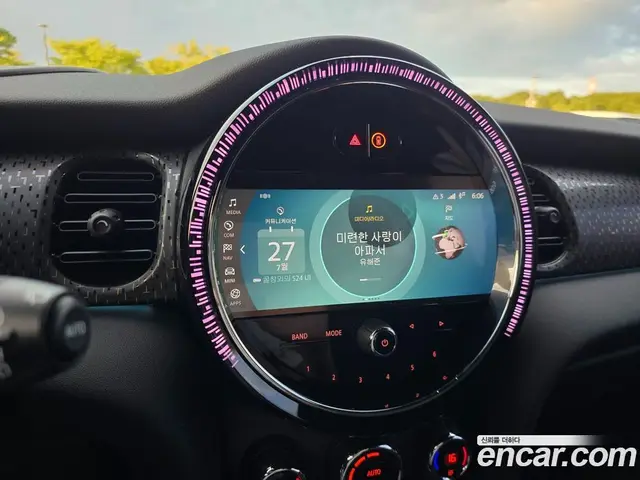 Mini Cooper 2023 автомат (гидро), миниатюра 11 Mini Cooper 2023 автомат (гидро), миниатюра 11