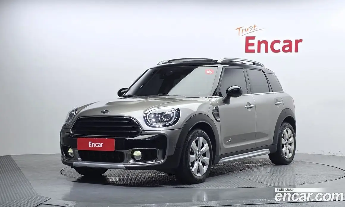 Mini Countryman 2018 2.0 автомат (гидро), фото 1 Mini Countryman 2018 2.0 автомат (гидро), фото 1