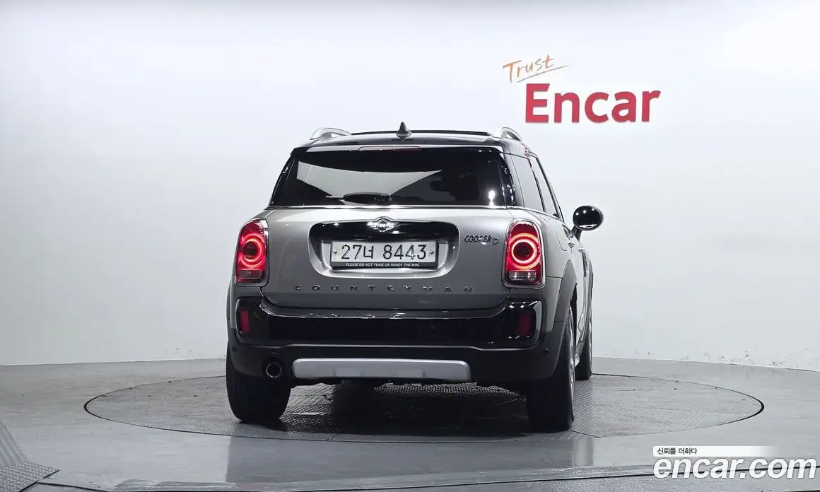 Mini Countryman 2018 2.0 автомат (гидро), фото 4 Mini Countryman 2018 2.0 автомат (гидро), фото 4