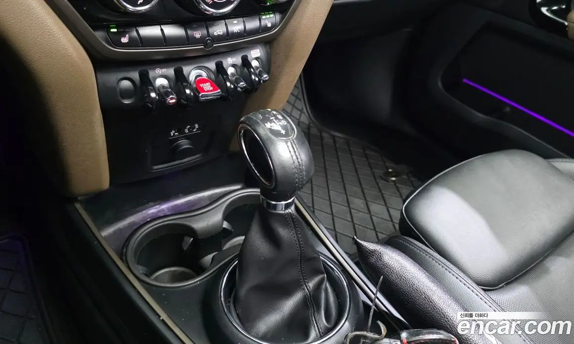 Mini Countryman 2018 2.0 автомат (гидро), фото 9 Mini Countryman 2018 2.0 автомат (гидро), фото 9