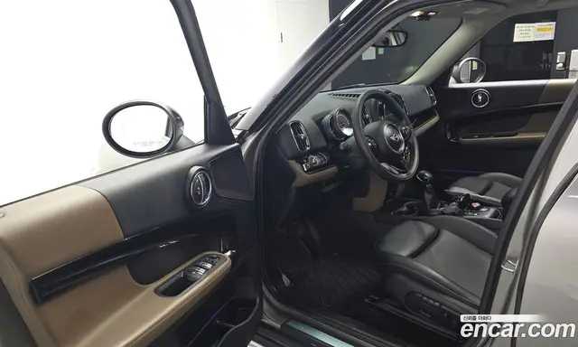 Mini Countryman 2018 2.0 автомат (гидро), миниатюра 10 Mini Countryman 2018 2.0 автомат (гидро), миниатюра 10