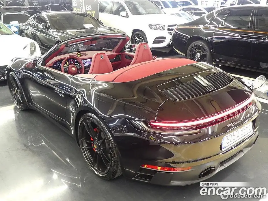 Porsche 911 2023 3.0 автомат (гидро), фото 20 Porsche 911 2023 3.0 автомат (гидро), фото 20