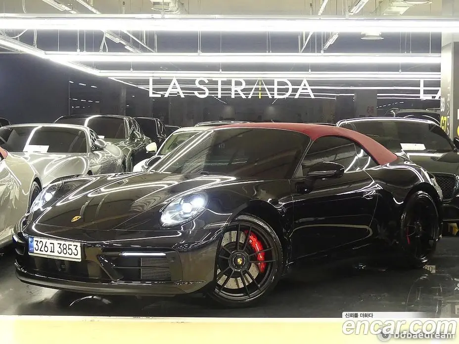 Porsche 911 2023 3.0 автомат (гидро), фото 3 Porsche 911 2023 3.0 автомат (гидро), фото 3