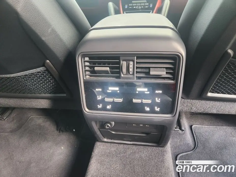 Porsche Cayenne 2024 3.0 автомат (гидро), фото 13