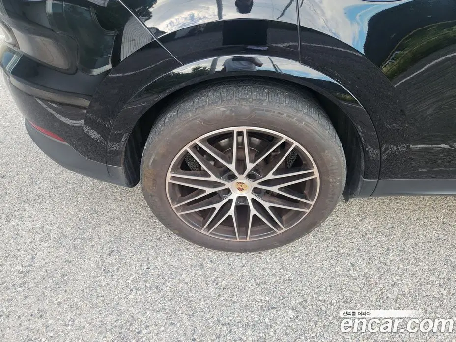 Porsche Cayenne 2024 3.0 автомат (гидро), фото 17