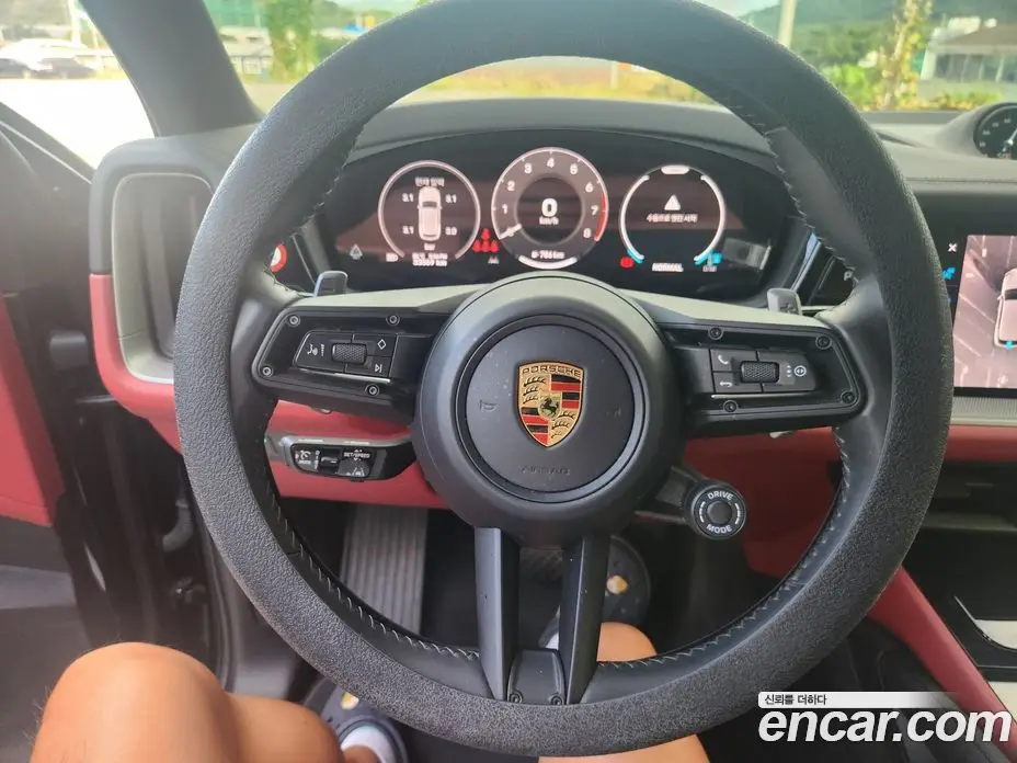 Porsche Cayenne 2024 3.0 автомат (гидро), фото 6