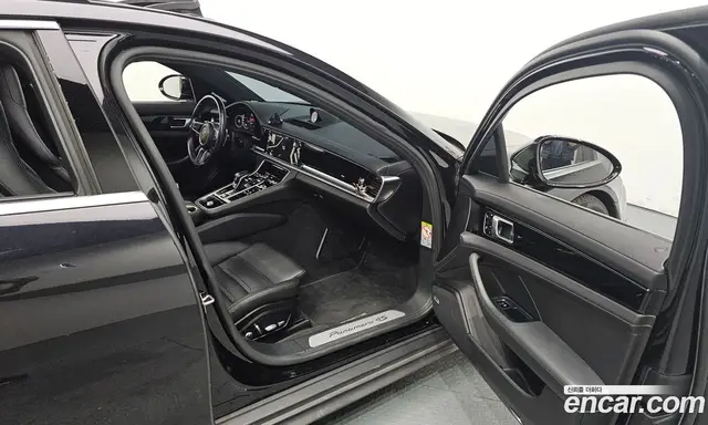 Porsche Panamera 2018 2.9 автомат (гидро), миниатюра 11