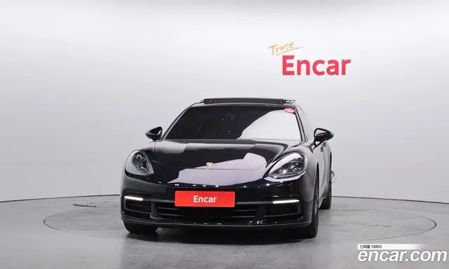 Porsche Panamera 2018 2.9 автомат (гидро), миниатюра 3