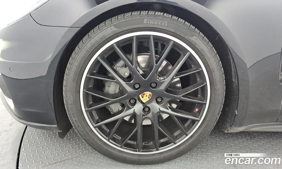 Porsche Panamera 2018 2.9 автомат (гидро), фото 5