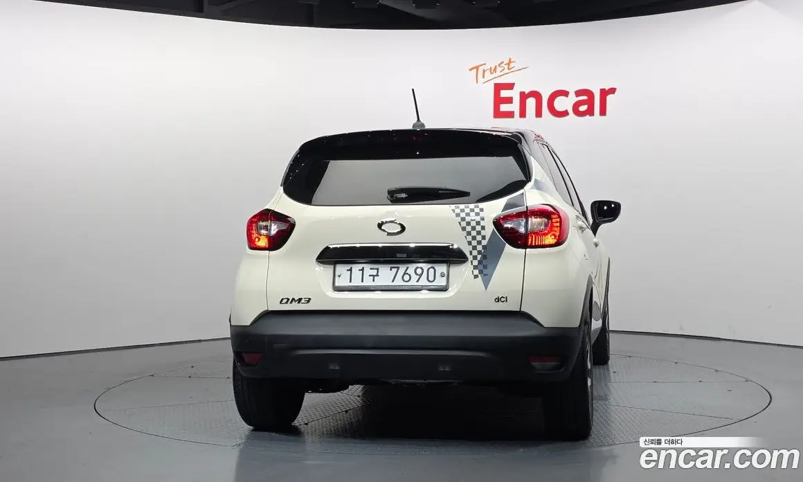 Renault (Samsung) QM3 2015 1.5 автомат (гидро), фото 4 Renault (Samsung) QM3 2015 1.5 автомат (гидро), фото 4