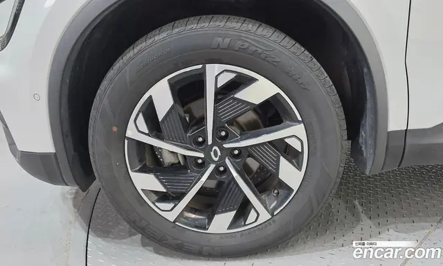Renault (Samsung) QM6 2023 2.0 автомат (гидро), миниатюра 5 Renault (Samsung) QM6 2023 2.0 автомат (гидро), миниатюра 5