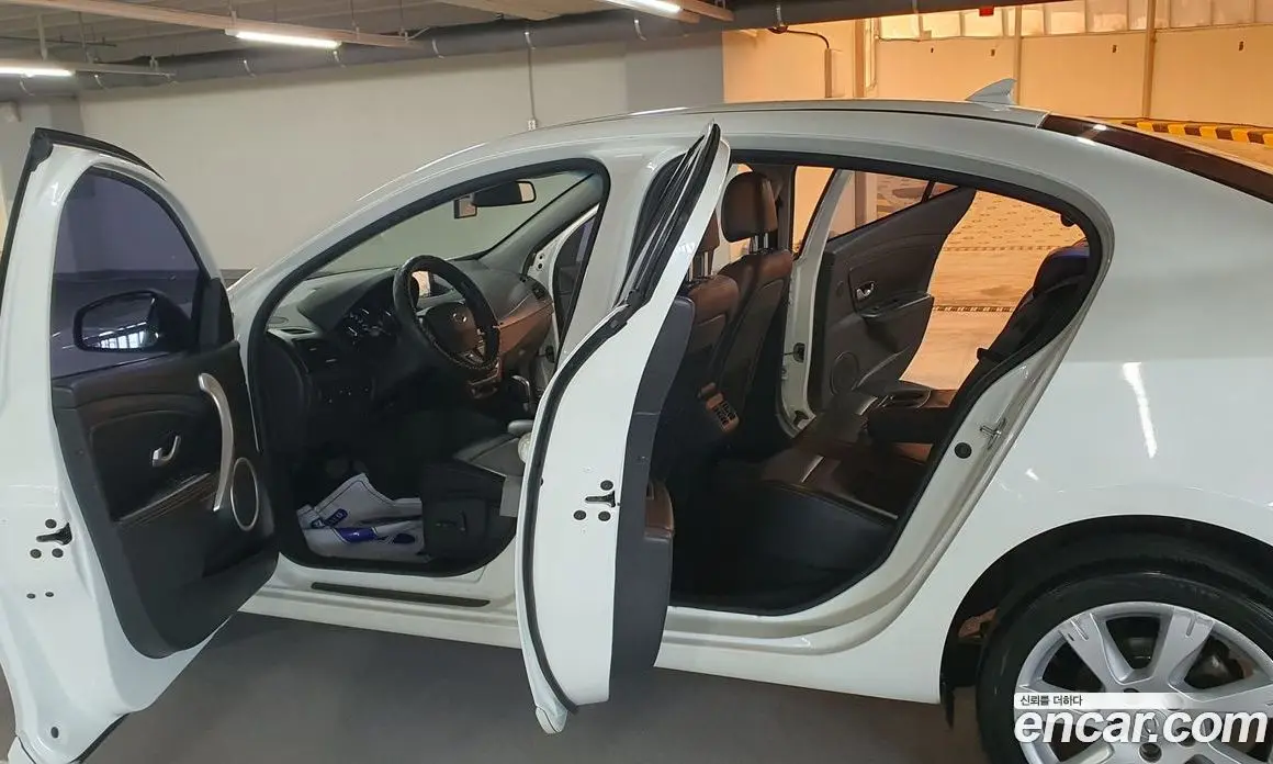 Renault (Samsung) SM3 2009 1.6 автомат (гидро), фото 18 Renault (Samsung) SM3 2009 1.6 автомат (гидро), фото 18