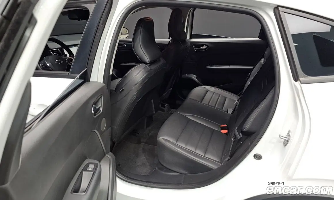 Renault (Samsung) XM3 2023 1.6 автомат (гидро), фото 11