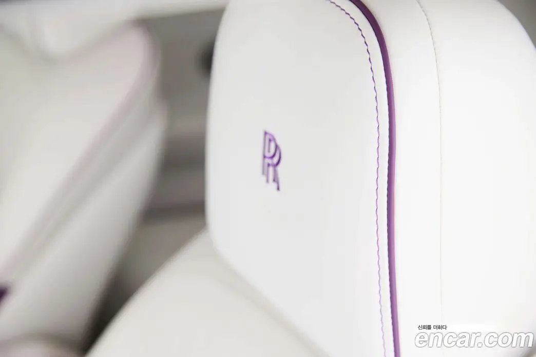 Rolls-Royce Spectre 2024 0.3 АКПП, фото 10