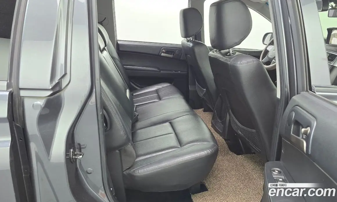 SsangYong Korando 2016 2.0 автомат (гидро), фото 11