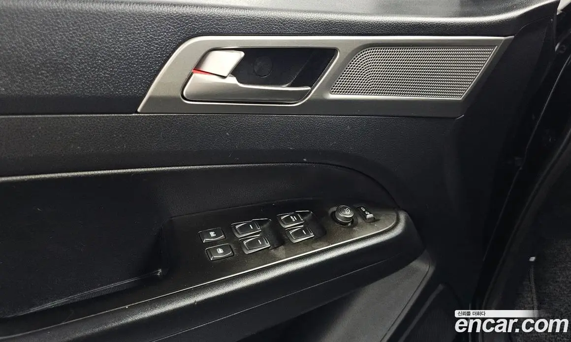 SsangYong Rexton 2018 2.2 автомат (гидро), фото 17