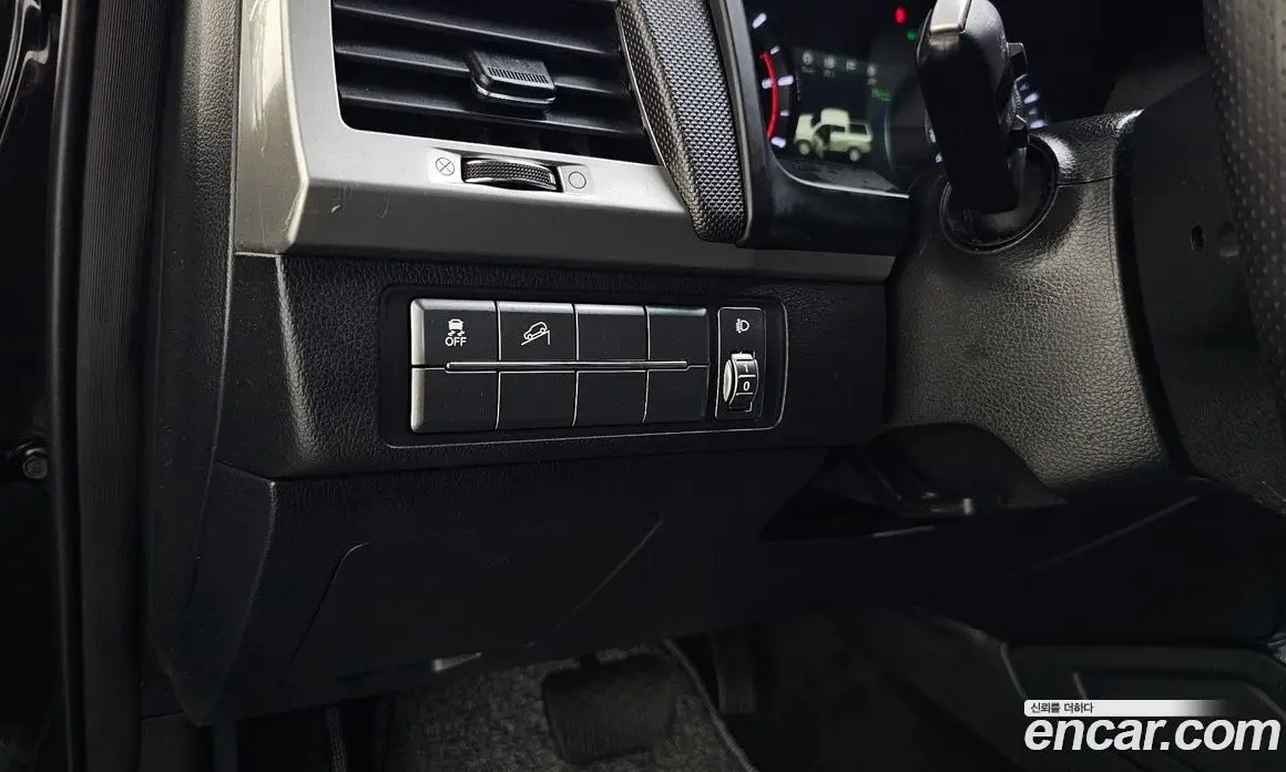 SsangYong Rexton 2018 2.2 автомат (гидро), фото 19