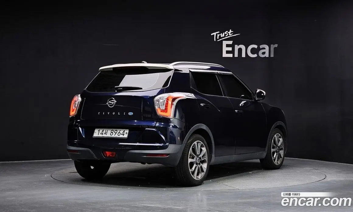 SsangYong TIBOLI 2015 1.6 автомат (гидро), фото 2 SsangYong TIBOLI 2015 1.6 автомат (гидро), фото 2