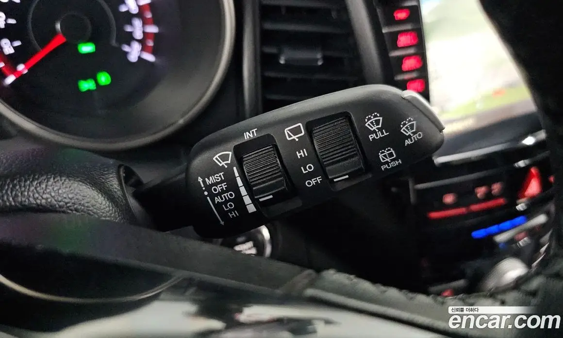 SsangYong TIBOLI 2016 1.6 автомат (гидро), фото 17