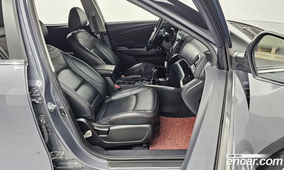 SsangYong TIBOLI 2016 1.6 автомат (гидро), фото 10