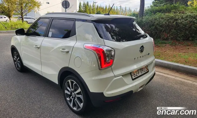 SsangYong TIBOLI 2016 1.6 автомат (гидро), миниатюра 4