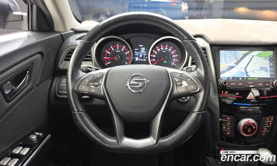 SsangYong TIBOLI 2017 1.6 автомат (гидро), фото 13 SsangYong TIBOLI 2017 1.6 автомат (гидро), фото 13