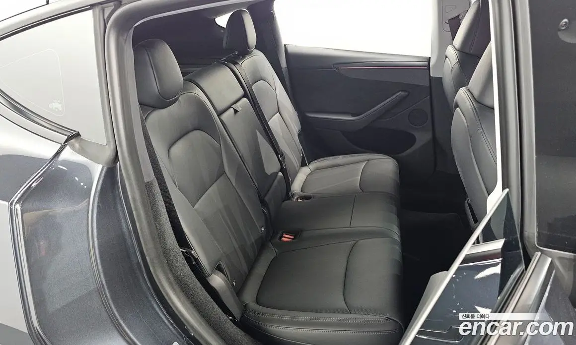 Tesla Model Y 2025 0.2 автомат (гидро), фото 11 Tesla Model Y 2025 0.2 автомат (гидро), фото 11