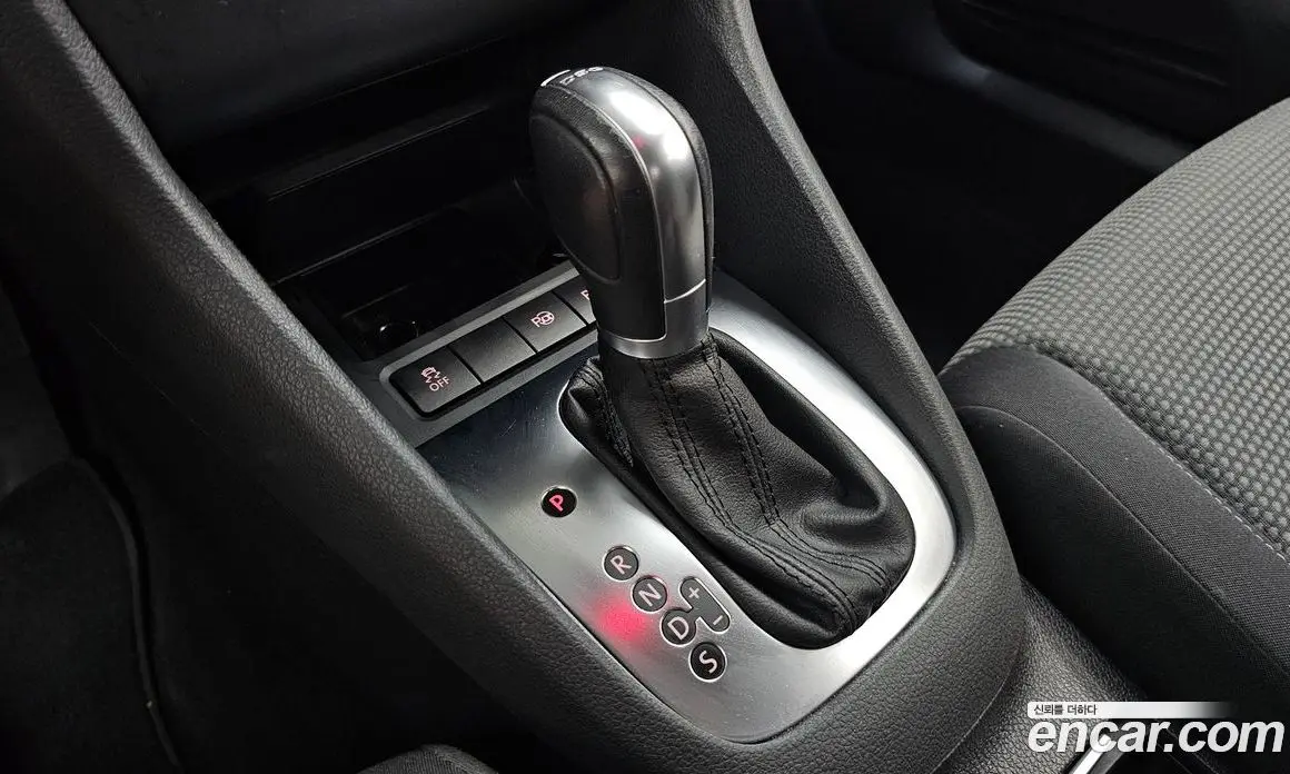 Volkswagen Golf 2011 2.0 автомат (гидро), фото 9 Volkswagen Golf 2011 2.0 автомат (гидро), фото 9