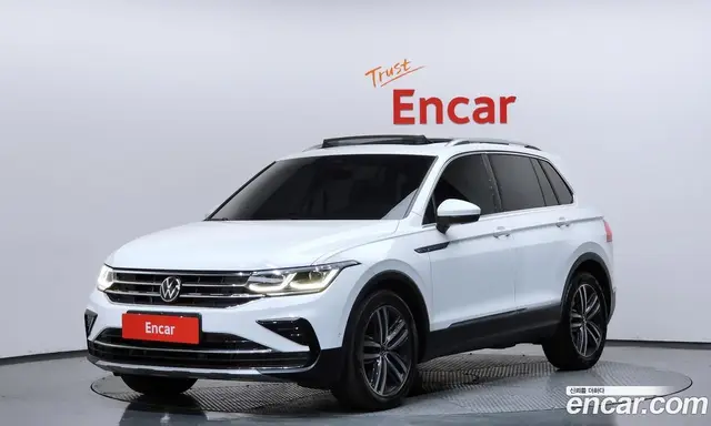 Volkswagen Tiguan, 2023, 82 658 км